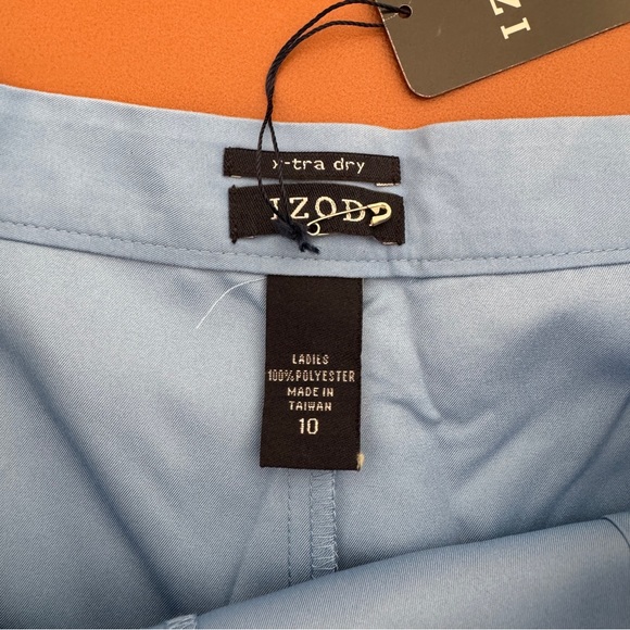 Women’s IZOD Golf Skort *NWT* - Picture 2 of 5